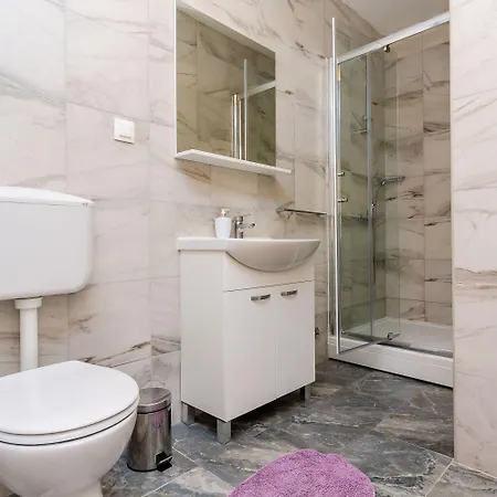 Dubrovnik Airport * Čilipi